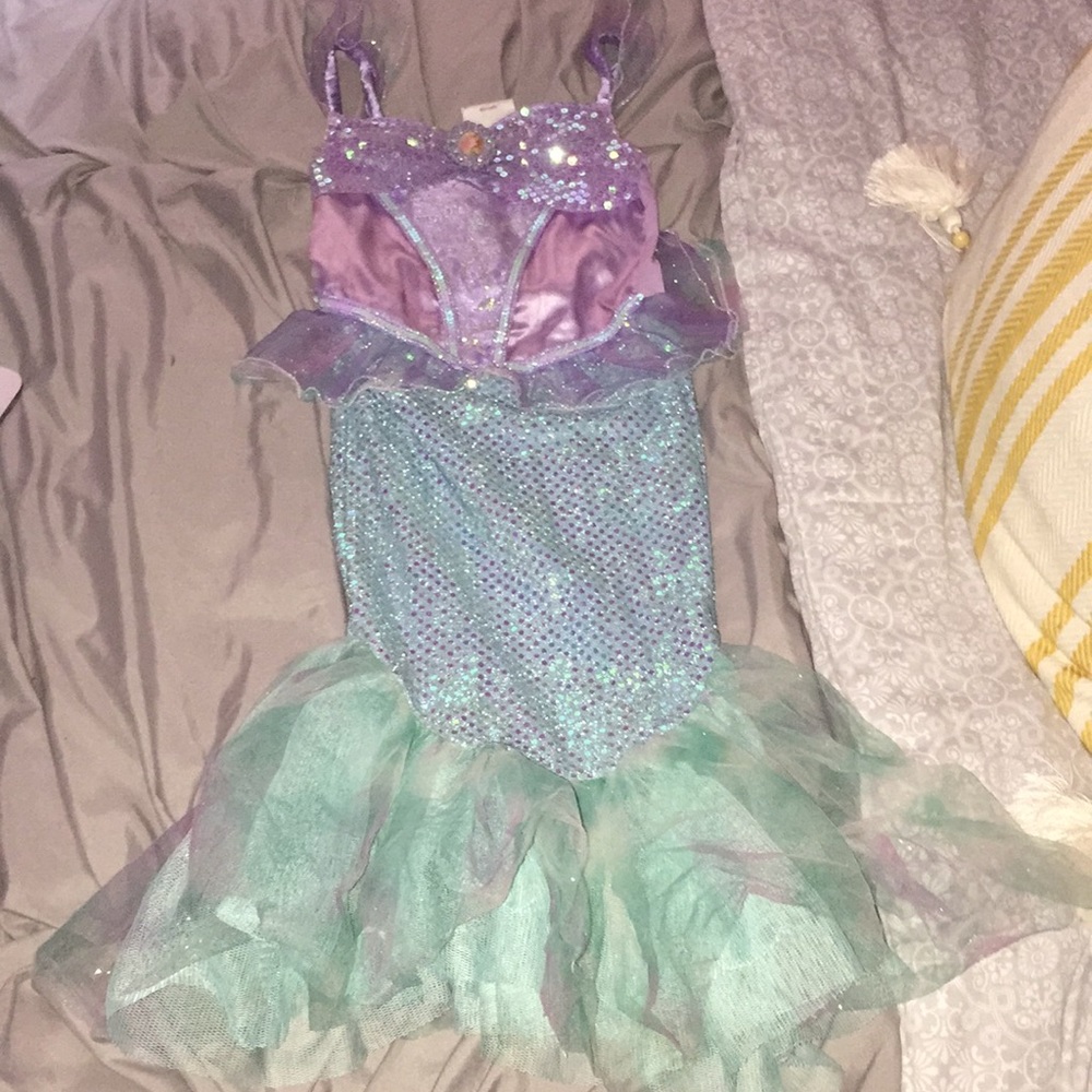 Ariel costume